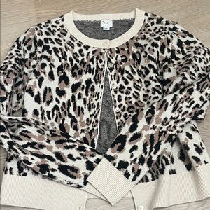 A new day Leopard Print Women's Sweater